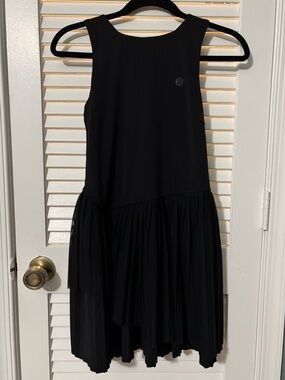 Black Lululemon Pleated Tennis Dress Size 6